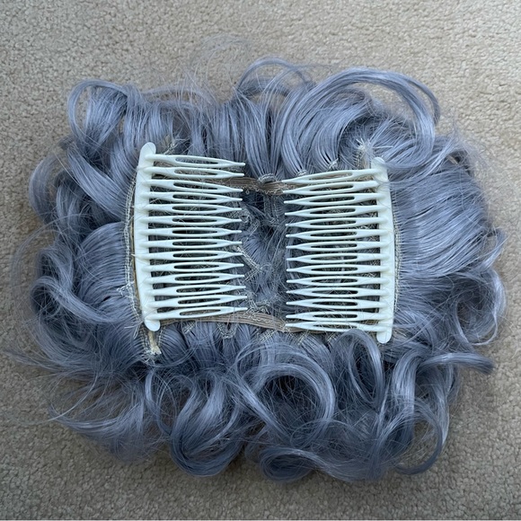 SWACC Hair Extension Synthetic Ponytail Bun Wrap With Two Built-In Combs (GRAY) - Picture 2 of 3